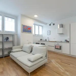  Apartament Brembo House Two Włochy