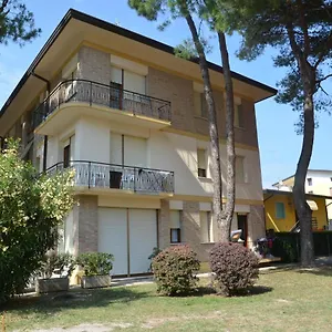 ville-frediana.hotelinveneto.com/
