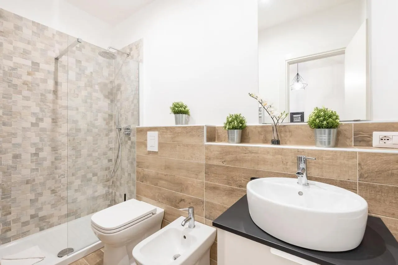 Guest house Black Rooms Colosseo Rome Italy